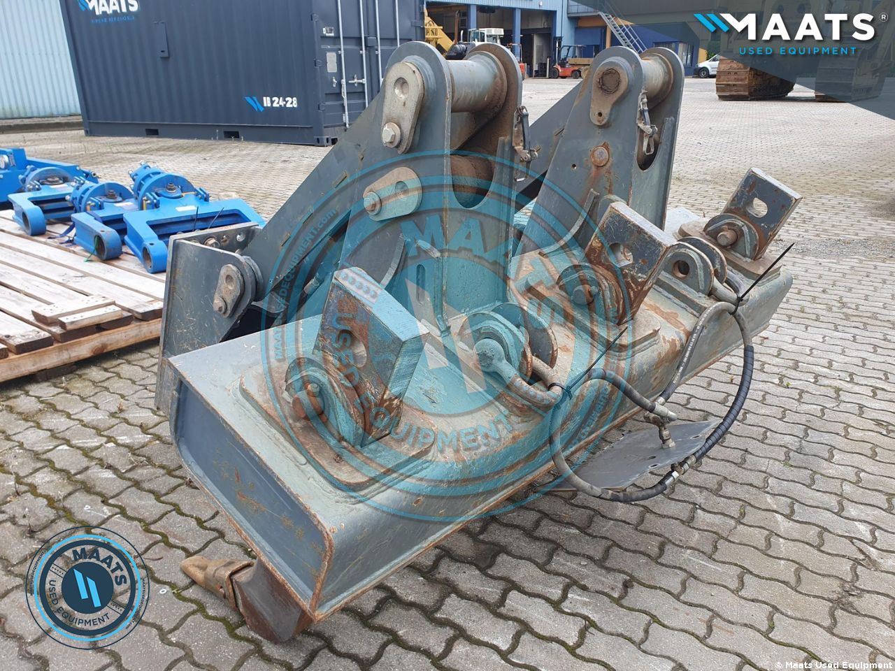 Liebherr Multi shank ripper for sale at Maats Used Equipment